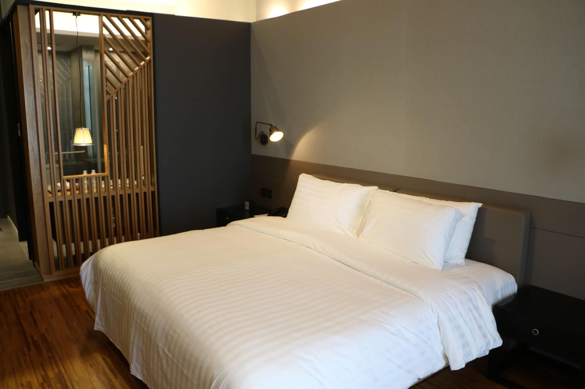 Midori Clark Hotel And Casino Clark Field Экстерьер фото