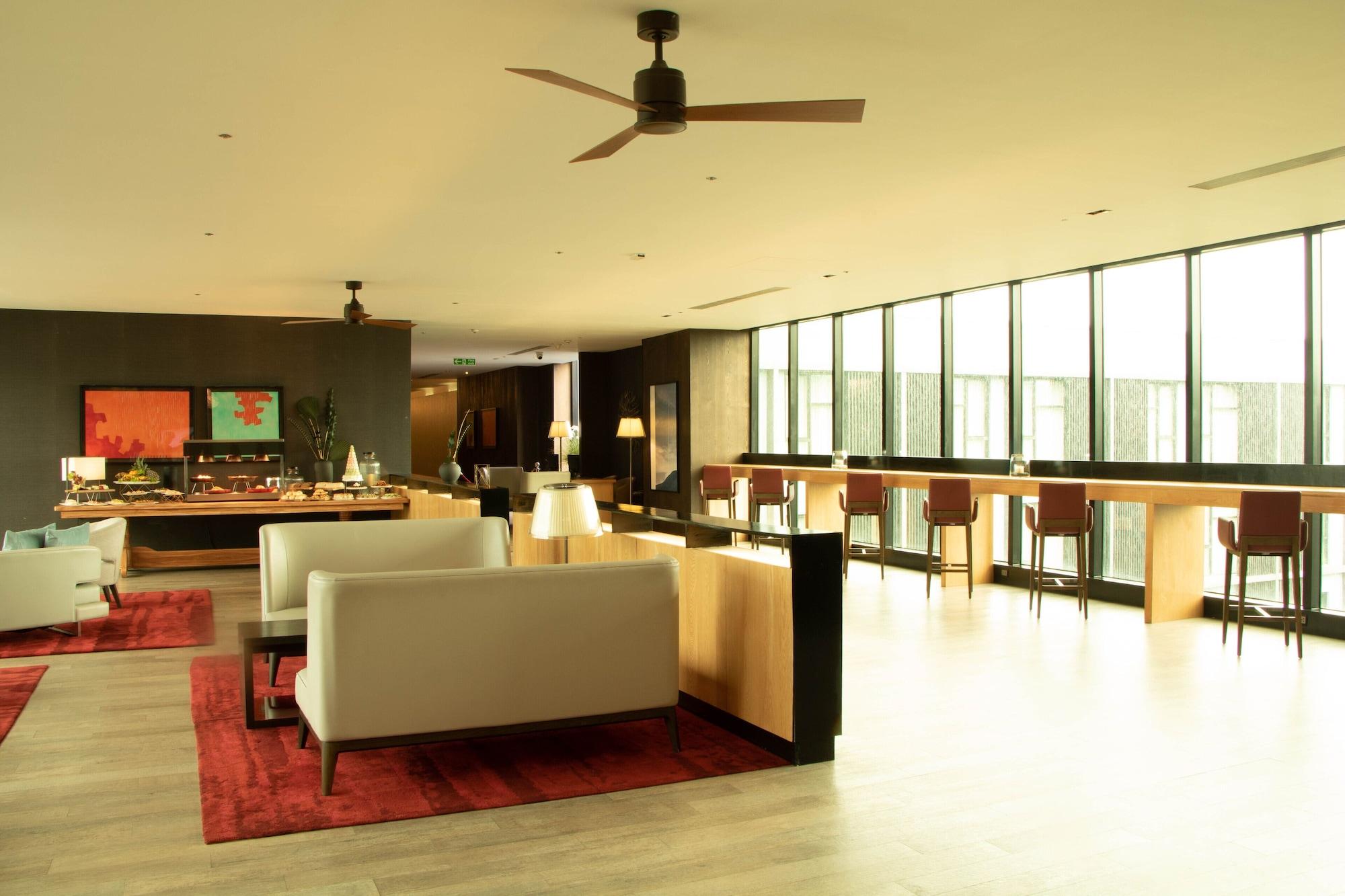 Midori Clark Hotel And Casino Clark Field Экстерьер фото